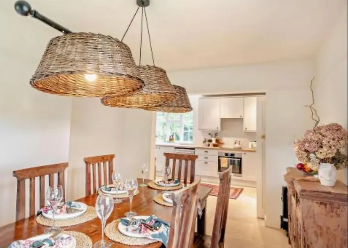 Oak Tree Cottage